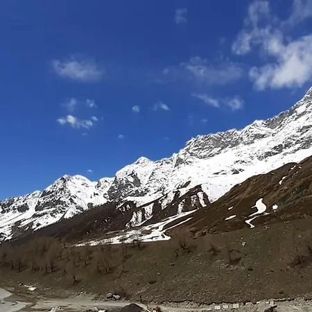 Matterhorn Cervinia Апартаменты Брей-Червиния